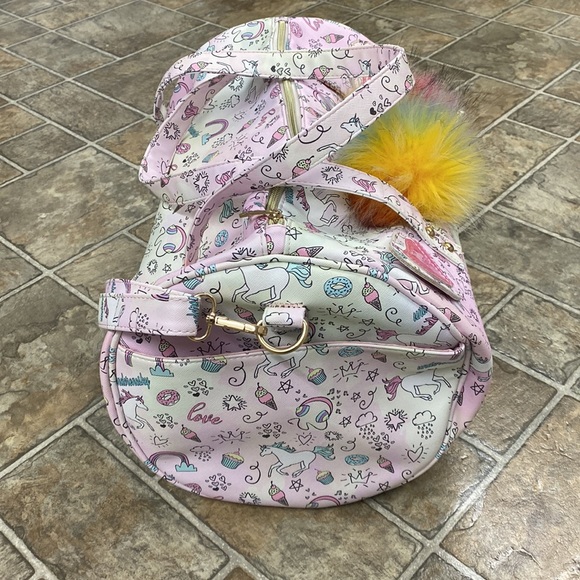 ✨Host Pick✨Under One Sky Unicorn Weekender Duffel Bag Gold Accents, Pink… - Picture 5 of 12